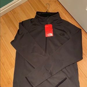 Brand New NorthFace Mountain Sports Half Zip